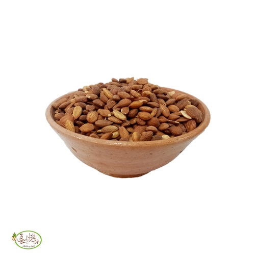مغز زردآلو نمکی